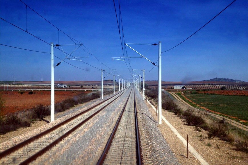 THALES SIGNE DEUX NOUVEAUX CONTRATS POUR LA MODERNISATION DE LA LIGNE À GRANDE VITESSE MADRID-SÉVILLE